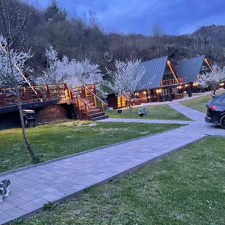 Valea Mosului - Chic A Frame * Petroşani